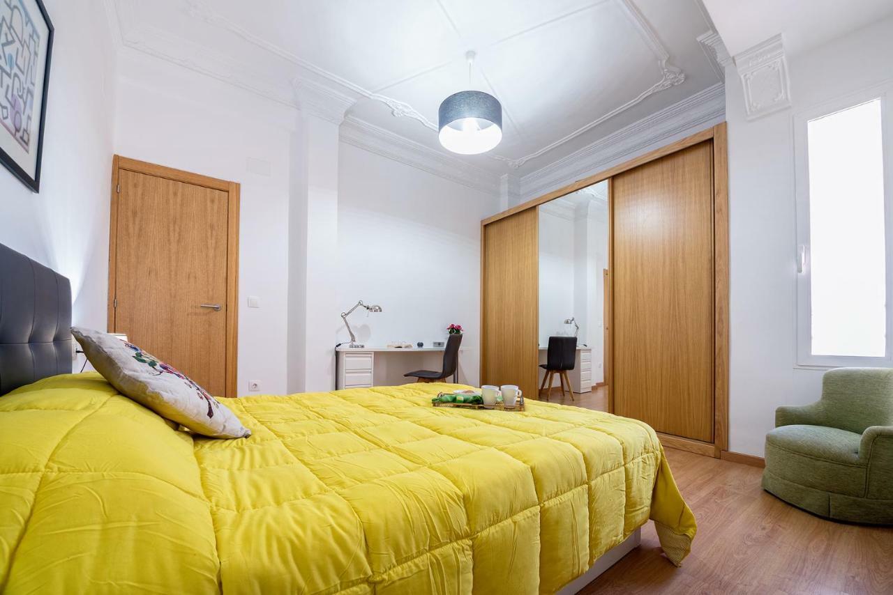 Confortable Apartamento * La Marina De Валенсия Экстерьер фото